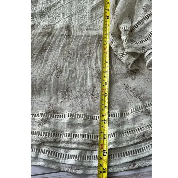 Anthropology by Meadow Rue Aeris Silk Blouse - Delicate and Feminine, Size Small - Picture 15 of 15